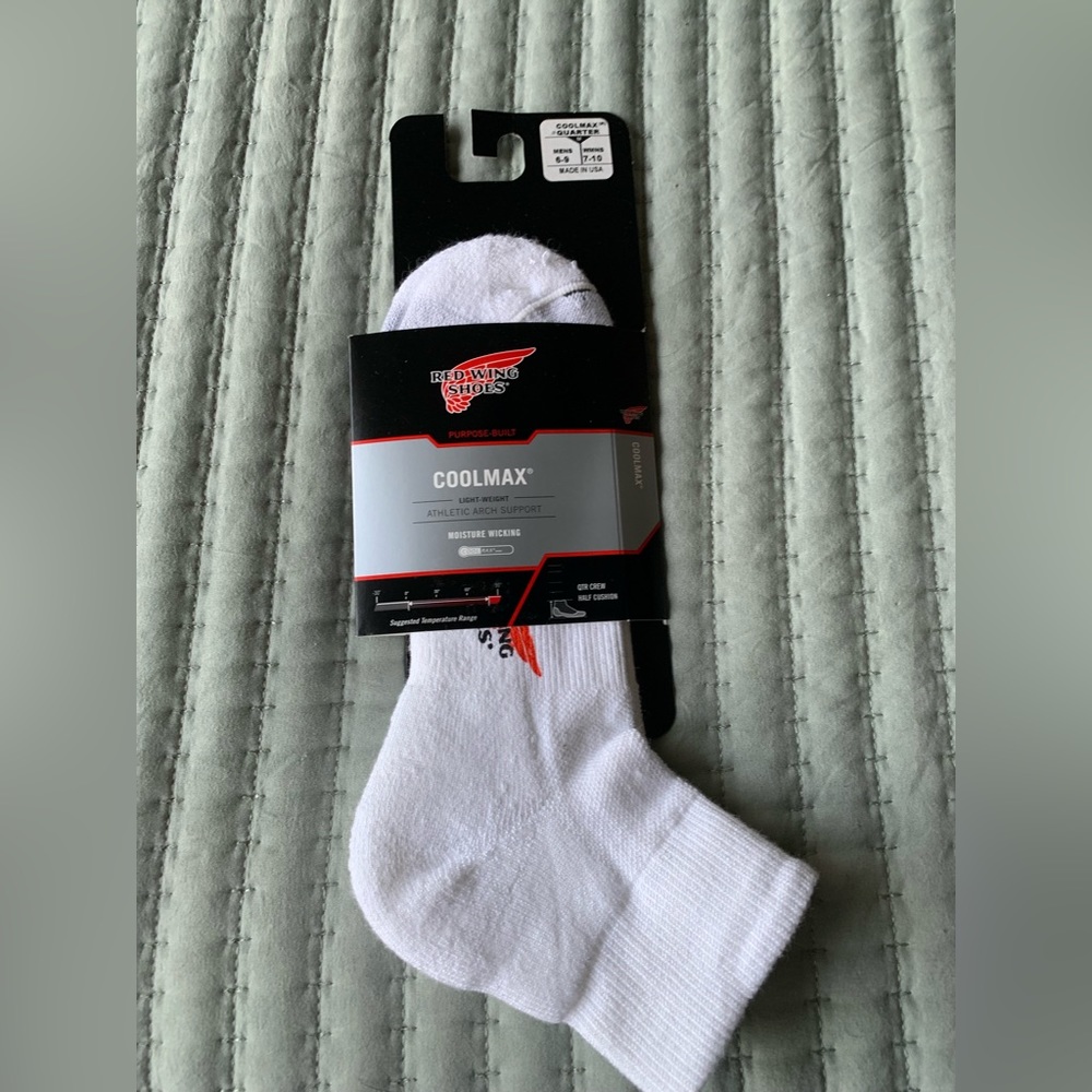 NWT Red Wing Shoes Quarter Crew Socks White Size M